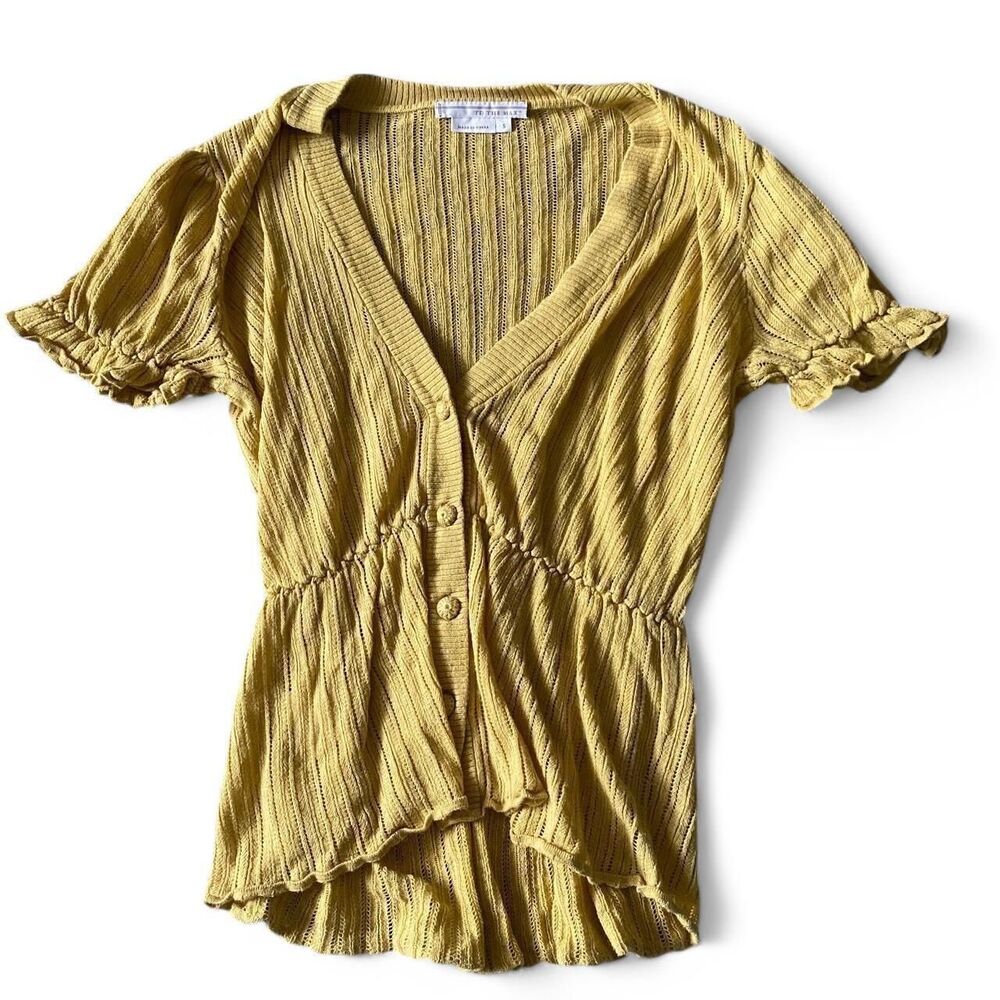 Y2K to the max size small Yellow and Gold Blouse